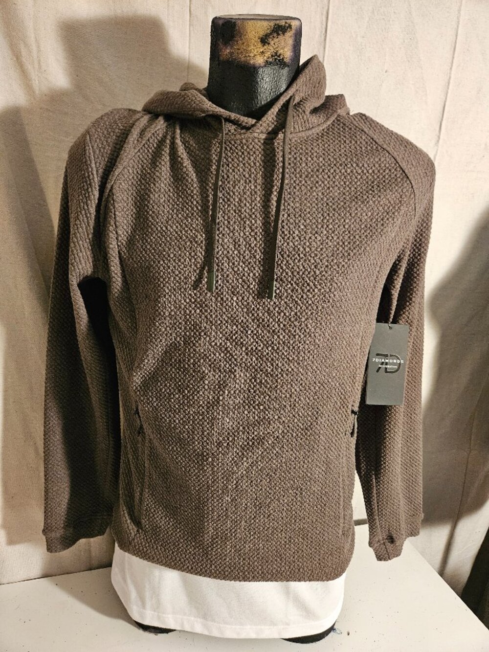Men's 7 Diamonds Hoodie Pullover NEW with tag Size Small